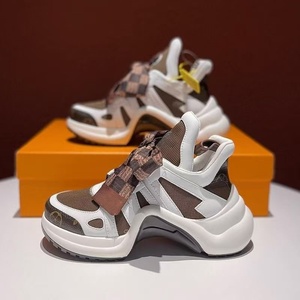 Mocassins de luxe de créateur avec soutien de la voûte plantaire, baskets épaisses pour hommes et femmes, chaussures décontractées en cuir véritable - Product Image 1