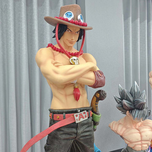 Vente d'usine, prix bas, figurine d'action <span class=keywords><strong>de</strong></span> personnage d'anime grandeur nature, statue <span class=keywords><strong>de</strong></span> <span class=keywords><strong>Luffy</strong></span> One Piece, statue d'Ace, statue <span class=keywords><strong>de</strong></span> <span class=keywords><strong>Luffy</strong></span> - Product Image 5