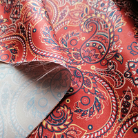 Tissu de doublure en satin imprimé cachemire rouge 100 % polyester pour costume, veste, manteau, sac à main, tissu intérieur, vente au mètre