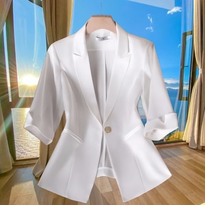 ชุดสูทแฟชั่นสำหรับผู้หญิงทรงเข้ารูป แขนสามส่วน สีพื้น ติดกระดุมเม็ดเดียว สไตล์มืออาชีพ - Product Image 1