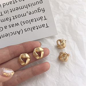 Boucles d'oreilles triangles créatifs vintage Boucles d'oreilles géométriques Boucles d'oreilles pour femmes - Product Image 5