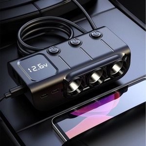 Nouveau chargeur de voiture GC01 OLIVER Fit Car double USB-C vers USB-A/USB-C 120W avec surveillance de la tension et charge rapide PD - Product Image 1
