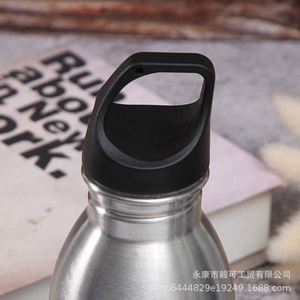 Red Stainless Steel Vacuum Modern <b>Double</b> <b>Wall</b> Insulated Travel and Outdoor Water Bottle With Lid - Product Image 4
