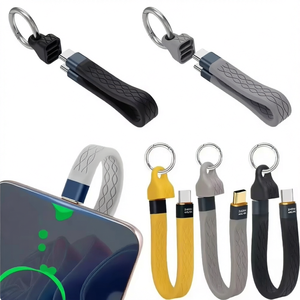 Cavo USB Corto da 240W PD per Ricarica Rapida e Trasferimento Dati ad Alta Velocità 40GB, Cavo Type-C con Schermatura in Lamina per MacBook, Android e Fotocamera - Product Image 1