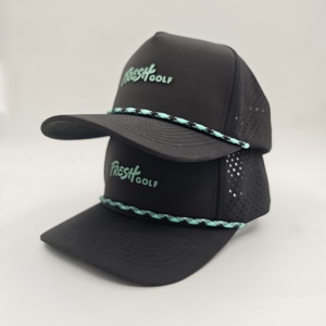 Gorra de Golf Funcional de Cinco Paneles, Sólida e Impermeable, con Emblema de Silicona Personalizado, Bajo MOQ, OEM, Perforada con Láser, Transpirable, Protección Durante Todo el Día - Product Image 2