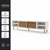 Unit Konsol TV Nordik Modern 3-Bagian Pintu Geser Vertikal Berjajar dengan Kaki Kayu Ek Putih OEM
