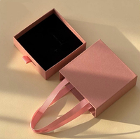 Boîte de voyage pour bijoux en carton rigide avec impression personnalisée et poignée pour l'emballage de bijoux
