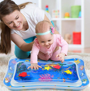 แผ่นรองเล่นน้ำเป่าลมสำหรับเด็กทารก ลาย Tummy Time สีสันสดใส สองด้าน วัสดุ PVC ลอยน้ำได้ ขนาด 26x20 นิ้ว เหมาะสำหรับเด็ก - Product Image 6