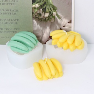 Molde de silicona DIY para velas con forma de plátano, molde de yeso para jabón con forma de plátano para hacer jabón, perlas aromáticas, ambientador para coche, colgante, <span class=keywords><strong>resina</strong></span> para velas - Product Image 2