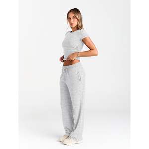 FOXA Combinaison d'été 2 pièces pour femme Pantalon à jambes larges avec fronces et haut court sur le côté assorti pour ensemble de salon Nouveau produit quantité minimale de commande 2 pièces - Product Image 2