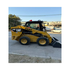 Cargadora compacta usada CAT 246D, modelo 2024, carga nominal de 1900 kg, motor CAT C3.3B de 46 kW, componentes principales incluidos, maquinaria para vídeo. - Product Image 2