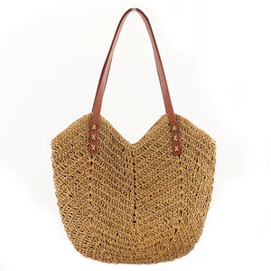 Sac de plage d'été en paille pour femme, grande capacité, sac fourre-tout en rotin tressé avec poignées en cuir, sac à bandoulière chic - Product Image 4