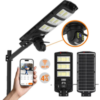 Lampioni Solari IP66 Impermeabili, LED 6000K Luce Diurna, Angolo di Illuminazione 180°, Telecamera di Sicurezza WiFi, Chat Vocale, Sensore di Movimento PIR
