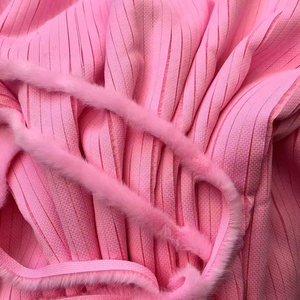 Ribete de Pelo Sintético de Conejo para Navidad, Cinta con Borde de Alambre para Decoración de Coronas y Manualidades - Product Image 3