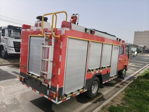 Nouveau véhicule de sauvetage incendie Isuzu diesel, transmission manuelle 4x2, véhicule de sauvetage tout-terrain, camion de pompiers multifonctionnel - Product Image 5