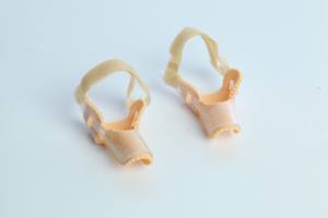 Attelle en plastique pour hallux valgus Armoline MP-654 certifiée CE, emballage en boîte cadeau pour les fournitures de soins de santé - Product Image 5