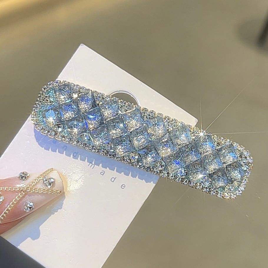 สีฟ้าอ่อน