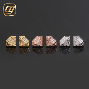 Boucles d'oreilles clous en argent sterling S925 avec moissanite VVS, cube géométrique 3D entièrement pavé de diamants, style hip-hop pour hommes - Product Image 1