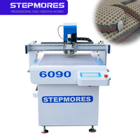 Machine de découpe CNC automatique à couteau tangentiel 6090 avec moteur servo, commande PLC et table à vide pour la découpe du cuir, du caoutchouc et de la mousse
