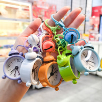 Vente en gros de mini-réveils créatifs, porte-clés, pendentifs mignons pour sacs de voiture, cadeau idéal pour les filles
