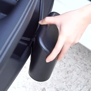 Poubelle de voiture personnalisée pliable et étanche en ABS 1,5 L, organisateur de montage sur porte avec accoudoir et boîte de rangement de siège - Product Image 2