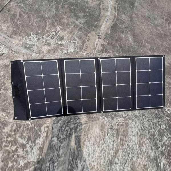 100 Watt Light Weight Foldable Solarpanel 4pcs 25W Solar Panel Suitcase Built in Kickstand with Waterproof 10A