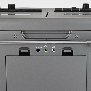 Lecteur de cassettes portable rétro avec double haut-parleur, radio FM vintage et écran couleur personnalisable pour réunions à domicile - Product Image 6