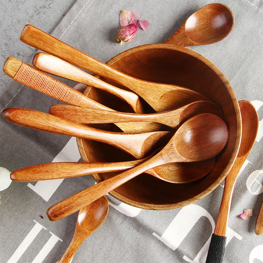 Vaisselle japonaise Nanmu en gros Cuillère en bois à long manche Cuillère à riz pour enfants Cuillère à soupe en bois créative