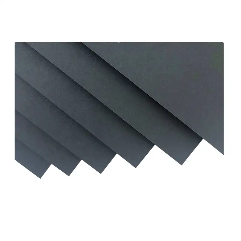 A4 di carta nera 350g di trasporto di alta rigidità di carta nera raw nero nucleo di carta in rotoli di pergamena nero truciolare per tag
