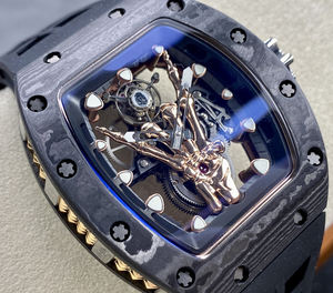 Reloj Tourbillon Personalizado con Diseño de Mano del Diablo, Caja de Carbono en Capas, Esfera Esqueletizada, Detalles en Oro de 18K, Reloj Mecánico - Product Image 3