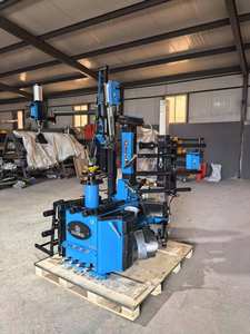 Máquina <span class=keywords><strong>de</strong></span> cambio <span class=keywords><strong>de</strong></span> neumáticos automática <span class=keywords><strong>de</strong></span> lujo Tricar, máquina <span class=keywords><strong>de</strong></span> desmontaje e instalación <span class=keywords><strong>de</strong></span> neumáticos delanteros y traseros <span class=keywords><strong>de</strong></span> 12 a 28 pulgadas, máquina <span class=keywords><strong>de</strong></span> extracción <span class=keywords><strong>de</strong></span> neumáticos - Product Image 2