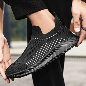 Baskets de sport décontractées pour hommes, chaussures de sport respirantes et résistantes pour le basketball et la marche, faciles à porter avec doublure en maille pour l'<span class=keywords><strong>hiver</strong></span> - Product Image 6