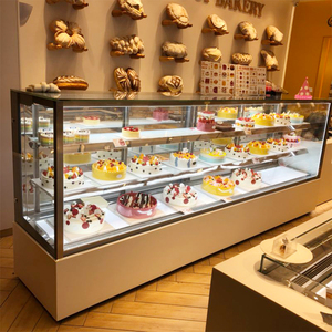 Vitrine de réfrigérateur double couche en verre ventilé pour le refroidissement du pain et des gâteaux Vitrine avec Force Air pour le magasin de gâteaux et de boulangeries