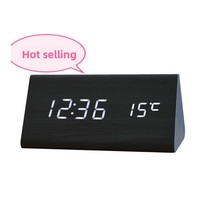Termometer kayu LED dengan tampilan OLED jam Digital kreatif untuk siswa hotel sistem bertenaga baterai desain Bar