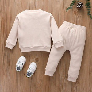 Algodão orgânico Rib <span class=keywords><strong>Kids</strong></span> Set Eco Friendly <span class=keywords><strong>Kids</strong></span> Boy Tricô Custom Children Sweatsuit Sets Two Piece Knit <span class=keywords><strong>Kids</strong></span> Jogger Sets - Product Image 4