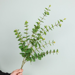 Plante artificielle en eucalyptus vert Ruilisi, décoration de mariage, décoration de la maison, utilisation en extérieur, ornement de bonsaï, feuilles en plastique souple - Product Image 3