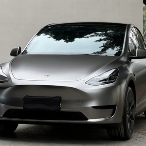ฟิล์มไวนิล PET สีเงินแบบเมทัลลิกสำหรับหุ้มรถยนต์ รุ่น Model 3 ความหนา 7.5 มิล เงาสูง ฟิล์มหุ้มรถยนต์แบบม้วนใหญ่ ผู้จำหน่าย ฟิล์มเปลี่ยนสี - Product Image 1