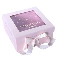 Boîte cadeau en stock avec boîte cadeau à main carrée transparente fenêtre en PVC pour emballage cosmétique