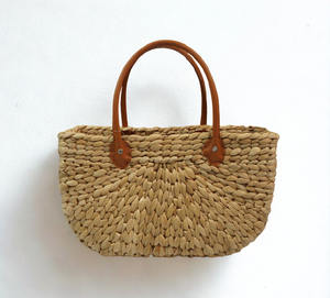Sac fourre-tout léger et grande capacité en jacinthe d'eau tressée naturelle, style vintage, avec logo personnalisé, promotionnel, de marque - Product Image 1