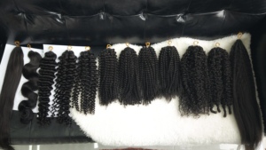 Extensiones de Cabello Remy Reutilizables de Ganchillo con Pluma, Estilo Kinky Liso, Puntas Súper Dobles, Estilos de Trenzado Bohemio ST - Product Image 2