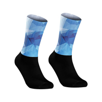 Chaussettes de cyclisme personnalisées OEM d'usine Aero vente en gros de cartes chaussettes de sport de cyclisme chaussettes de compression respirantes en silicone antidérapantes pour hommes