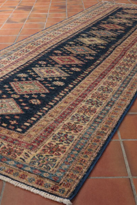 Tapis de couloir en laine noué à la main de style persan à motifs géométriques authentiques du peuple kazakh pour la décoration du salon - Product Image 2