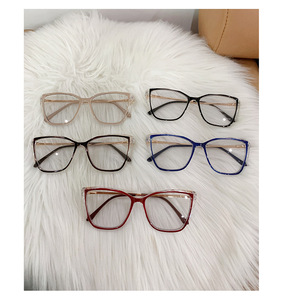 <span class=keywords><strong>Lunettes</strong></span> de soleil photochromiques pour femmes, <span class=keywords><strong>lunettes</strong></span> de lecture anti-lumière bleue, motif imprimé uni, montures <span class=keywords><strong>roses</strong></span> et grises, <span class=keywords><strong>lunettes</strong></span> en PC - Product Image 6