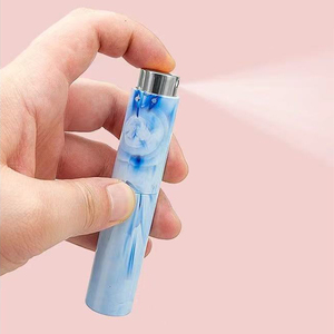 Flacon de parfum intérieur en verre de luxe en <span class=keywords><strong>vente</strong></span>, 10 ml, étui en plastique personnalisé, flacon de parfum rechargeable, couleur personnalisée, flacon en ABS - Product Image 5