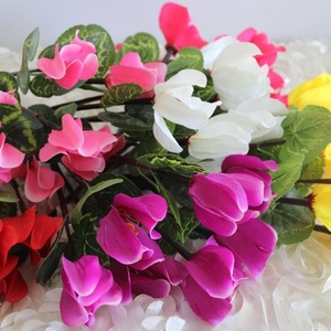 Kewei 921 Phổ Biến Nhân Tạo Cyclamen Hoa Lụa Thu Thủy 7 Dforks Màu Đỏ Thu Thủy Hoa Cưới Bó Hoa - Product Image 3