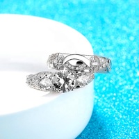 Luxe Imité Moissanite Diamant Feuille Bague Ensembles Zircon Cubique Platine Plaqué Couple Bague pour Femmes Mariage Fiançailles Bijoux
