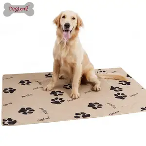 Tapis de chien de coussin de pipi de chiot de chien réutilisable respirant pour les chiens