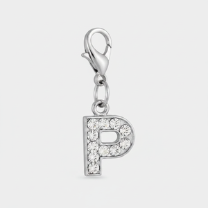 Ciondolo a forma di lettera P in cristallo placcato argento con strass per la creazione di gioielli - Product Image 2