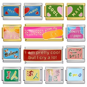 Bracelet à breloques italien en acier titane, lettres, accessoires de bijoux DIY, cadeau unisexe, perles à breloques avec papillon, alphabet anglais - Product Image 1