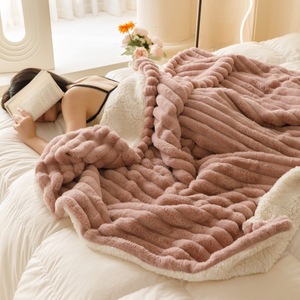Couverture de luxe personnalisable à cordon de serrage en fausse fourrure de lapin Rex, double couche épaisse, toutes saisons, pour sieste au bureau ou sur canapé - Product Image 4